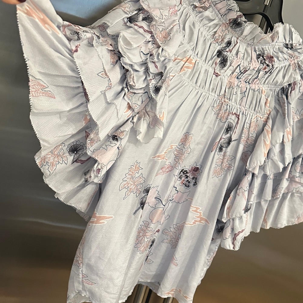 Floral Ruffle Off-Shoulder Top - Picture 2 of 6